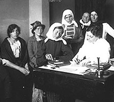 Immigration examiner at Ellis Island
